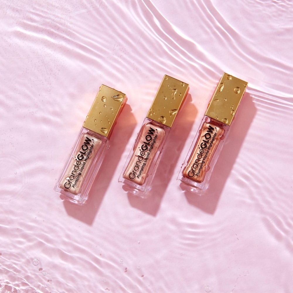 Grande Glow Plumping Liquid Highlighter in shade French Pearl - Picture 4 of 9